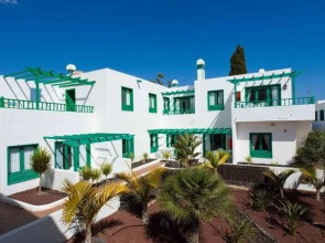 Blue Sea Europa (ex. Europa Apartments)