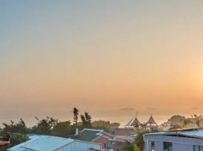Xiamen Sunset Mountain and Sea Resort Homestay