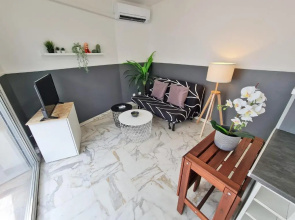 GregBnb-com - T2 Pleine Ville - CLIMATISE - BALCON - 1