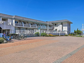 Oceanfront Resort Studio on Virginia Beach!