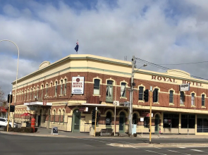 Royal Hotel