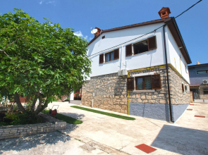 Apartment 1654