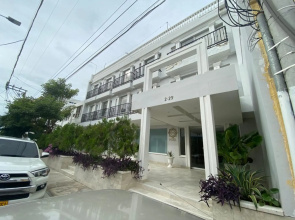 Hotel 1525 By Geh Suites