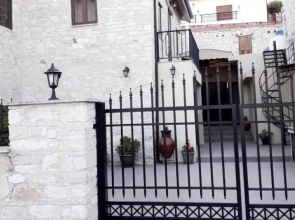 Omodos Maria's Apartments