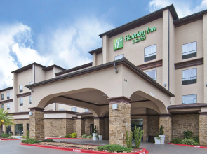 Wyndham Lake Charles Hotel