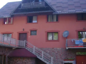 Apartments And Rooms Taverna