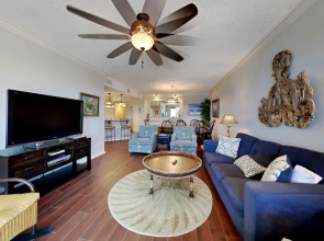 Romar House