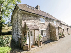 Spinsters Rock Cottage