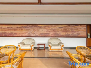 Yangzhou Lvju Kangyang Center Hotel