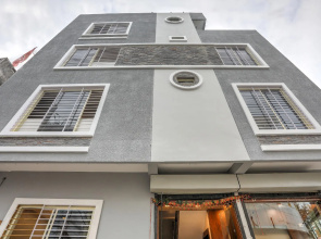 OYO 48179 Hotel Shankar