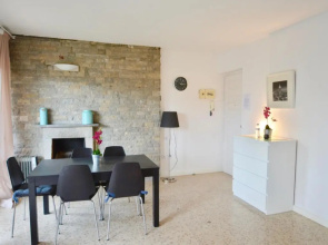 VINYET TRANQUILITY steps from the beach and pool