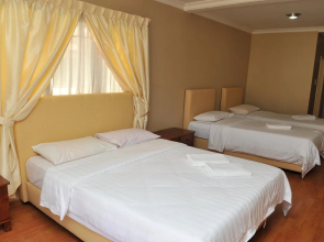 Dorcas Service Apartments at Marina Court Resort