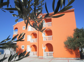 Apartment Sor - on the beach: A1 Bibinje, Zadar riviera