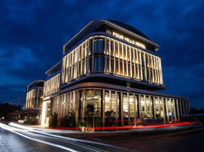 Four Hills Hotel
