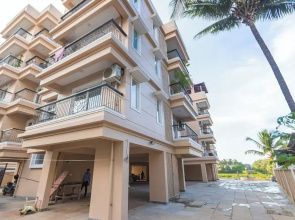 Palm Retreat 1BHK Pool & Field Views