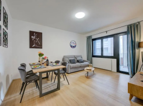 Boutique Apartment 1