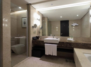 Holiday Inn Nantong Oasis Centre by IHG