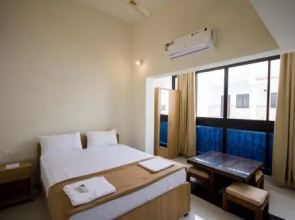 Monarch Palms- Serviced Apartments (Managed by HNH Homes)