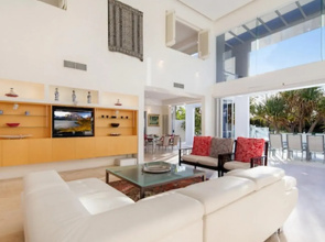 7 Witta Circle Apartments