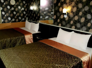 One Plus One Hotel