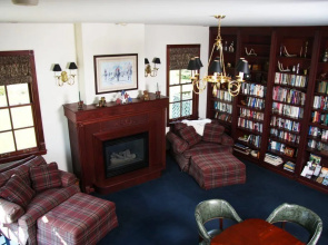 Brightwood Inn
