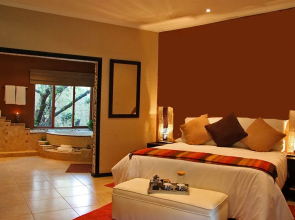 Stillpoint Country Manor