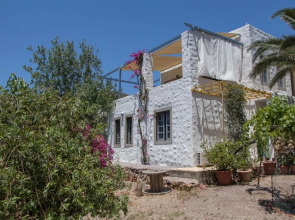 Marselos House