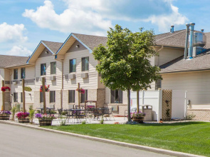 Super 8 by Wyndham Brookings
