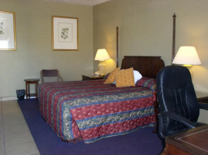 American Executive Inn