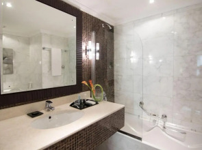 Отель Carlton Tower Hotel