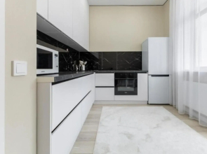 Apartments on Turan Avenue 50/5