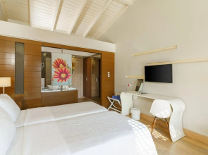 Aegean Pearl