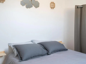 T3 Lumineux Proche Chateau Tout Equipé
