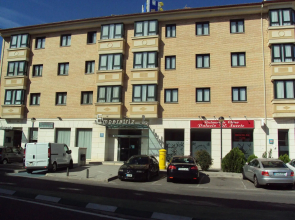 Hotel Puerta de Ocaña