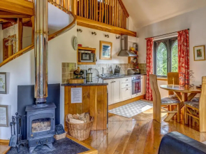 Kinlochlaich Tree House