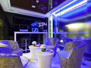 Signature Boutique Hotel