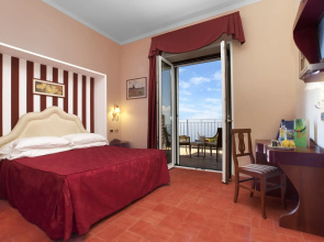 Hotel Prestige