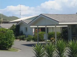 Wainui Beach Motel
