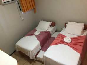 02 SUÍTES, 07 HOSPEDES, 02 NOS COLCHONETES, WIFI TOP, LAZER, VISTA, Aquaville