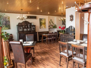 Neubert s Gasthaus am Rhein