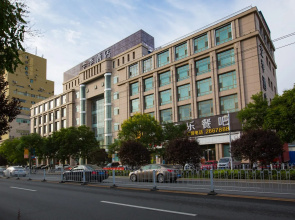 Ji Hotel Lanzhou West Railway Station North