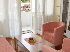 Apartment Sweet Old Town