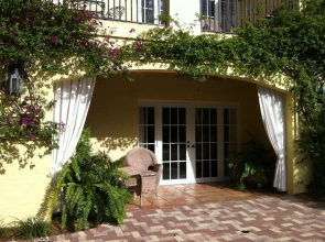 Casa Bronce