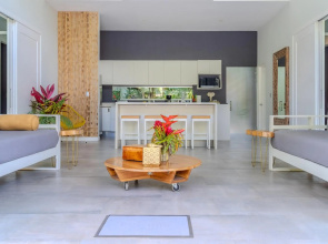 Lilan Nature, Modern House N°2, private swimming pool