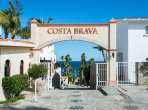 Ocean View, 2 min Walk to Beach, Villa Costa Brava
