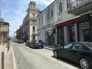 Old batumi apartment on Kostava 9