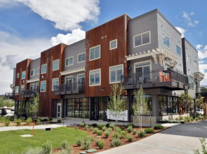 New Luxury Loft #19 Near Resort Huge Hot Tub & Views - FREE Activities & Equipment Rentals Daily