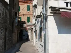 Rooms Split Pezelj