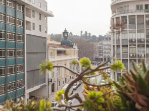 Central, Charming, Quiet, Garden and Parking