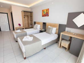 Riviera Zen Hotel Adult Only